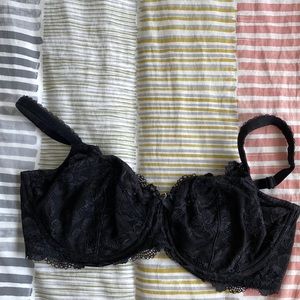 Victoria’s Secret Body By Victoria Lace Unlined Demi